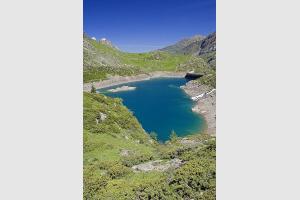 Lac et barrage des Gloriettes