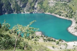 lac du  LAUVITEL
