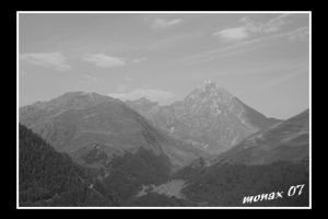 Pic du Midi de Bigorre en noir et blanc