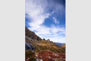 Monte vers le lac de Maucapra