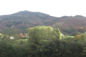Pic du Mondarrain au dessus d'Ainhoa