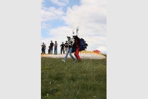 Parapente en Aveyron,  Balsac, avec le Club de parapente de Rodez 