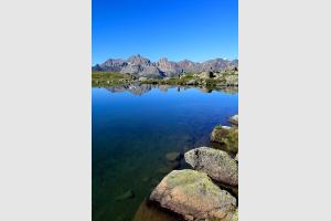 Lac Laramon dans les Alpes