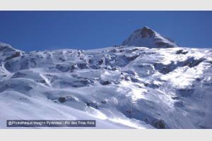 Glace au pic des Trois Rois