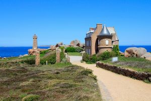 Gr 34 sur la cte de Granit Rose