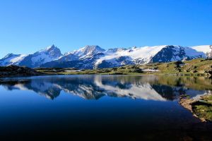 Reflet de la Meije dans le lac Noir