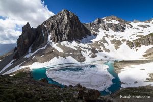 On domine le lac des Braudes