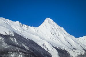 Pic de Viscos sous la neige fraichement tombée