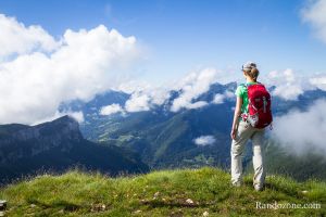 Au sommet de la Pointe de la Cochette