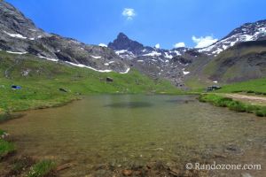 Au bord du lac de la Blanche