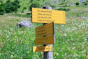 Panneau indiquant cirque de Troumouse