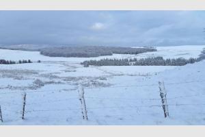  la lisire des bois, vaste vue sur le plateau