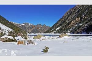 Le lac de Gaube dbut janvier
