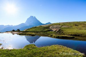 Reflet du pic du Midi d'Ossau