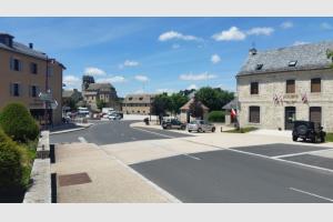 Dpart de la randonne  Fournels