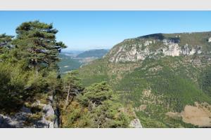 De l'autre ct de la corniche