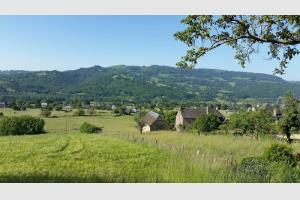 Saint Cme et Roquelaure au loin