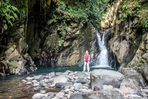 Nous arrivons au Saut d'eau du Matouba