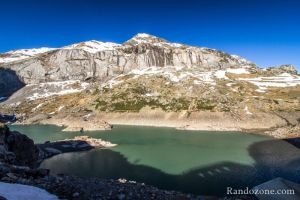 Lac des Gloriettes depuis son barrage