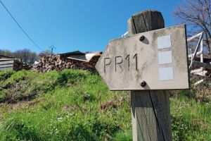 Le panneau du PR11  ct du village
