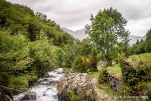 Dbut de la randonne au dessus de Pragnres