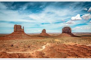 Clbre vue de Monument Valley aux Etats-Unis