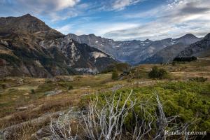 Cirque de Gavarnie en fin de journe depuis le plateau de Saugu