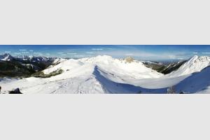 Panorama identifi depuis le pic de Bareilles