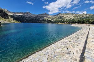 Barrage du lac d'Aubert dans le Nouvielle