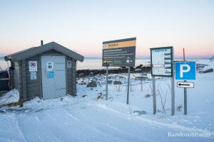 Parking et wc au départ de la randonnée