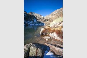 Je passe beaucoup de temps au bord du lac