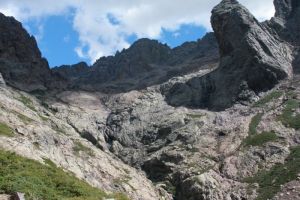 Tour penche et vallon d'accs