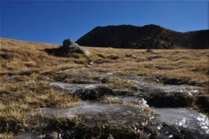 Le sentier du col de Barges