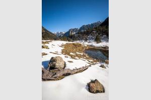 Randonne dans la neige dans la valle du Marcadau