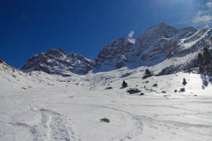 Vue sur les Astazous et le couloir Swan