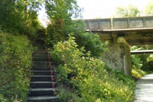 Escalier sur le circuit n48 Les crtes  cayaux