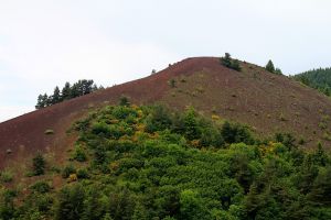 Puy de Lassolas depuis le Puy de la Vache