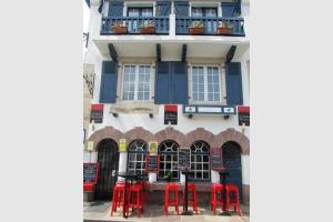 Sare, Pays Basque: un des Plus Beaux Villages de France