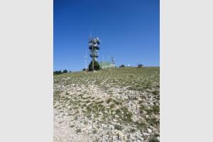 Luberon : sommet du Mourre Ngre (1125 m)