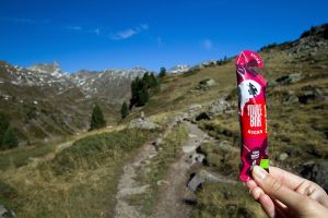 MuleBar Cherry Bomb en rando dans les Alpes au Lac Long