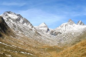 Col Lombard et Aiguille du Golon dans les Alpes