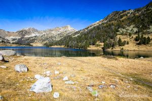 Balade le long du lac d'Aumar