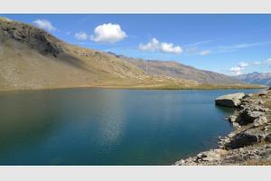 Lac Palluel, randonne dans les Alpes au dpart de Dormillouse