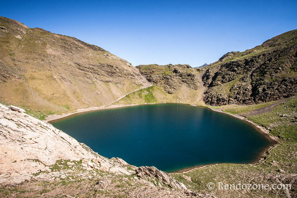 Lac de la Bernatoire depuis le ct espagnol