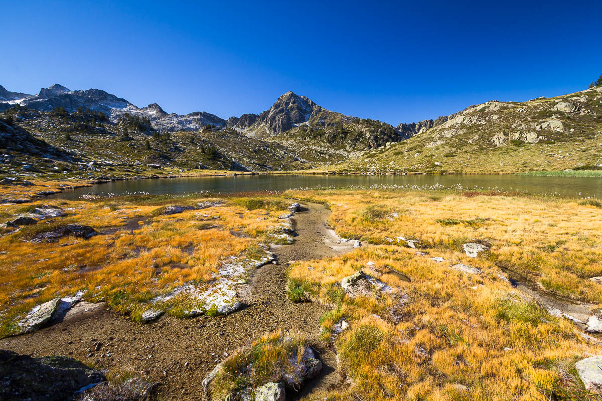 Petit lac  ct du lac de Tracens