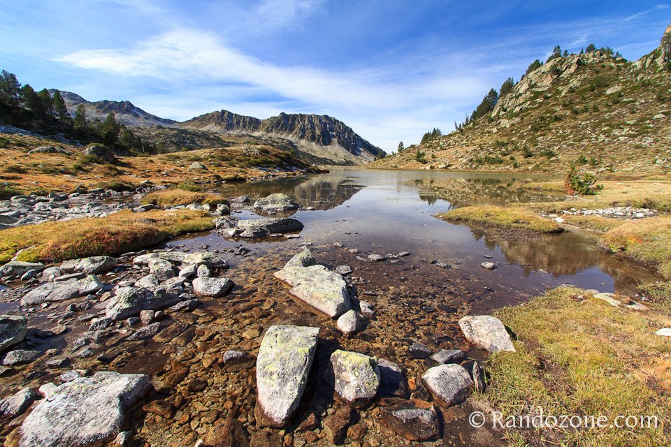 Les reflets du lac d'Agalops