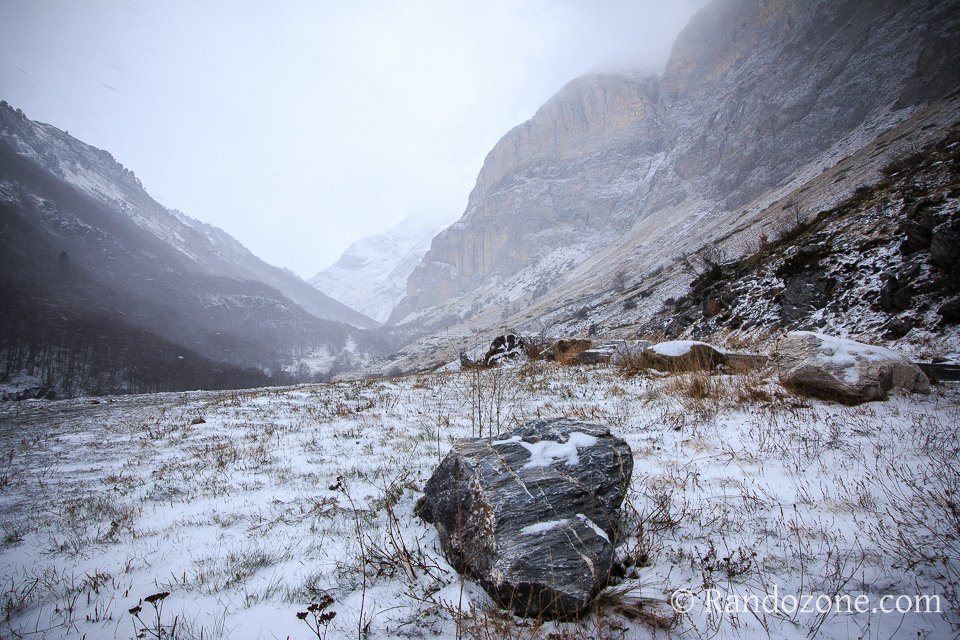 Il neige  Gavarnie