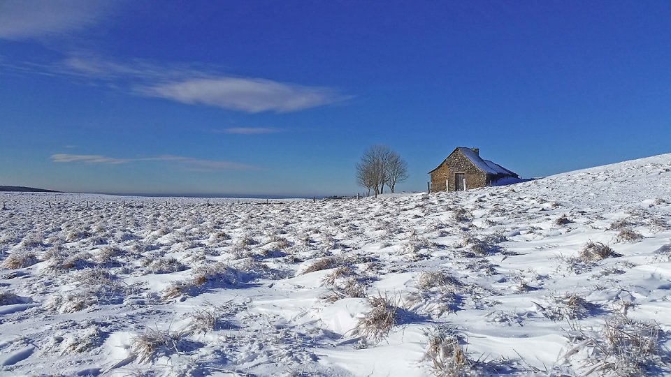 Le buron d'un autre point de vue