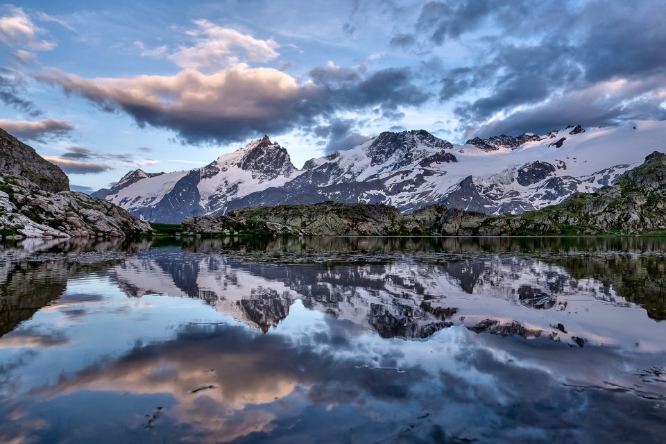 Lac Lri et la Meije