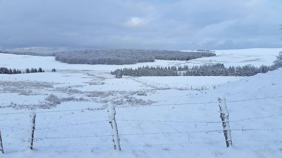 la lisire des bois, vaste vue sur le plateau